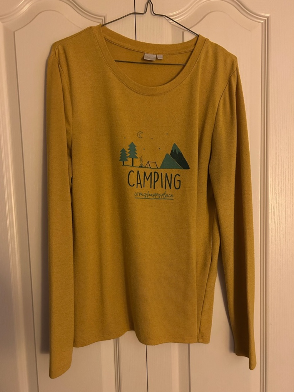 twik by Simon’s Mustard Crewneck Long Sleeve Top